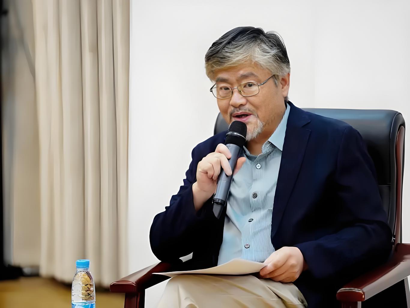 二胡演奏家：刘顺